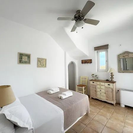 Sunny House * Pounda